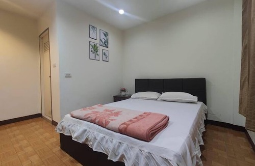 Nana Hotel | Om Inn