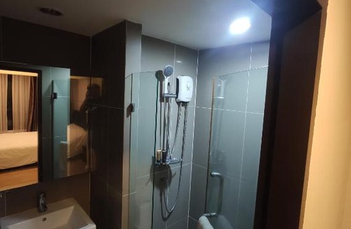 Phuket Apartment | One bedroom apartment in the center of Phuket