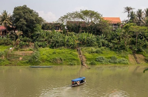 Luang Prabang Villa | One Bedroom Deluxe River View Villa (C)