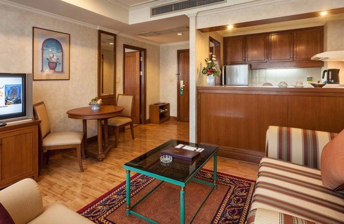 Asoke Apartment | One Bedroom Suite in heart of the city (A5)