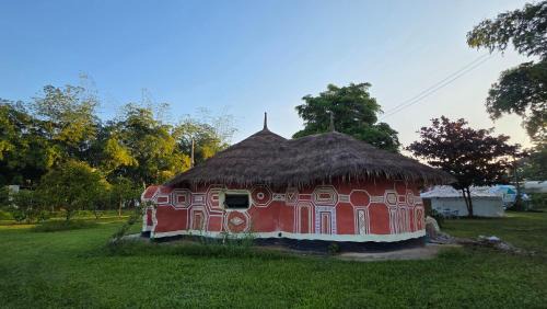 Sop Ruak Hotel | OneSeasonFarm Chiangsaen