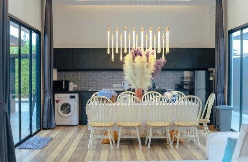 Kao Yai Villa | Orange - Luxurious 3-Bedroom Pool Villa Near Cha-Am Beach