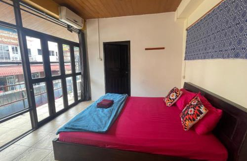 Bokeo Province Hostel | Over the Moon hostel