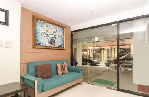 Si Phraya Hotel | OYO 225 Premier Place Bangkok