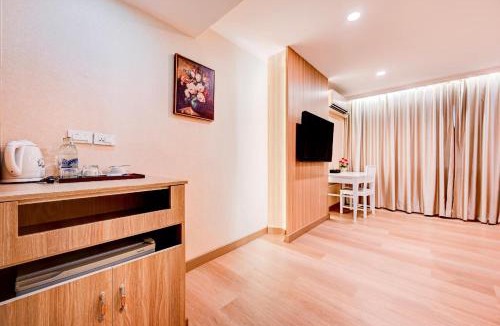 Din Daeng Hotel | Palette The Travellers Hotel Bangkok