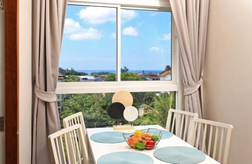 Karon Apartment | Palmetto by Holy Cow, 2-BR, Sea View