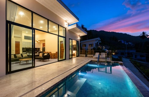 Maret Villa | Panorama View Villa