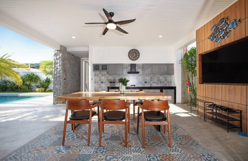 Rawai Villa | Pattana Sun Villa - 4 bedroom villa in enchanting Tambon Rawai