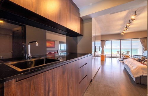 Na Kluea Condo | Pattaya Beachfront : Oceanview, Pool, Balcony, Gym