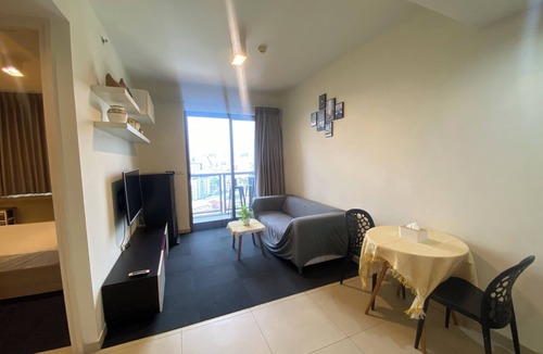 Pratumnak Hill Apartment | Pattaya central unixx ocean view with balcony 1 BR