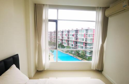 Nong Prue Apartment | Pattaya Pool View Condo