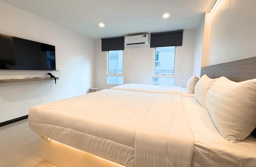 Ramkhamhaeng Hotel | Paul and Pam Hotel Bangkok