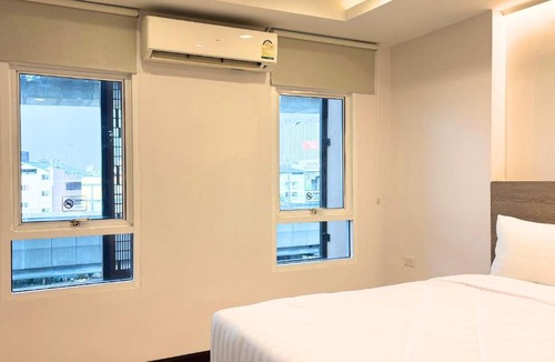 Ramkhamhaeng Hotel | Paul and Pam Hotel Bangkok