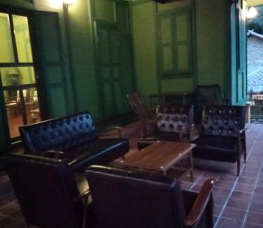 Ang Thong House | Phaluai Villa