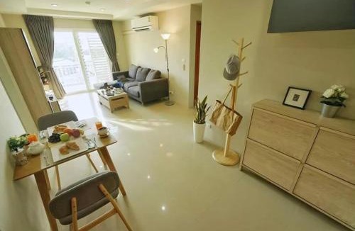 Talat Yai Apartment | Phuket Avenue in Phuket Old Town