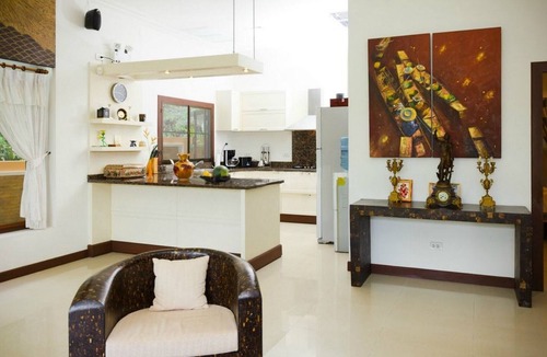 Ban Sakhu Villa | Phuket: Ferienhaus mit Pool & tropischen Garten nahe vom Strand
