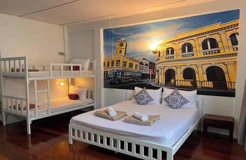Old Phuket Town Hotel | Phuket Old Town Hostel