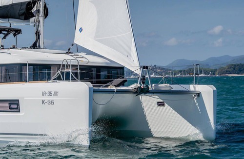 Pa Klok Boat Rental | Phuket Sun and Beach Sailing Extravaganza