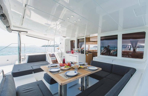 Pa Klok Boat Rental | Phuket Sun and Beach Sailing Extravaganza