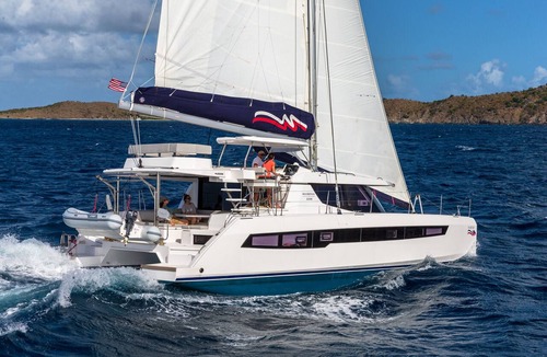 Pa Klok Boat Rental | Phuket Sun and Beach Sailing Extravaganza