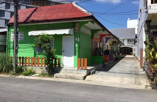 Talat Yai House | Phuket Town Budget Lodge AirconRoom1+Washer