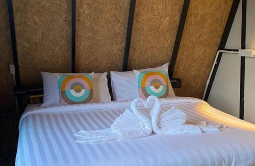 Ban Ta Khun House | Phupha Chiewlarn Resort