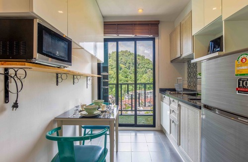 Talat Yai Condo | Please do not book. I am tring to unlist this property
