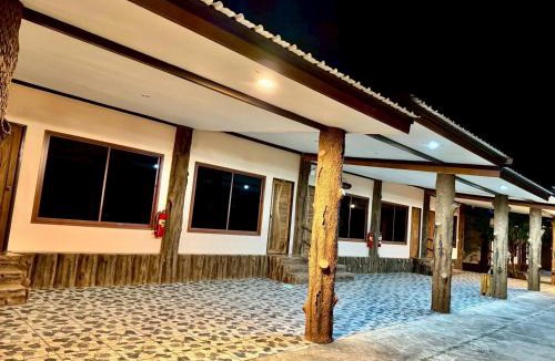 Na Yai Am Resort | Plueakmai Resort เปลือกไม้รีสอร์ท จันทบุรี