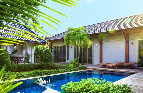 Nai Harn Villa | POOL VILLA HENI 3BR NAI HARN BEACH