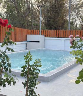 Pong Ta Long Villa | Pool Villa Relax Lush Valley Khao Yai