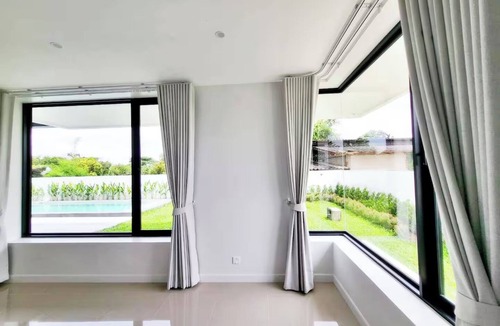 San Phi Suea House | Poon Pool Villa 5 bedrooms family-friendly/Quiet/Boxing @Chiang Mai