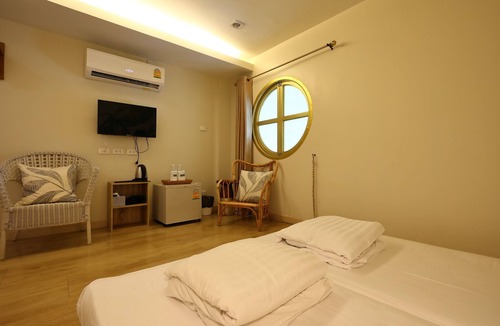 Old City Hotel | Poshtel Haven No.5 Baimai [Twin bed]