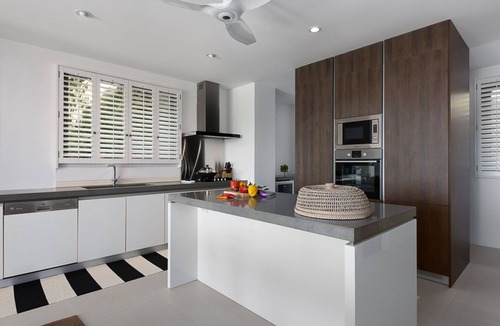 Moo 5 Villa | Private Infinity Pool, 5 min Walk to Beach, Stunning Oceanview, 3 Ensuites