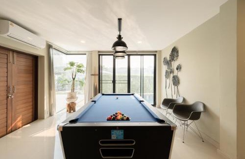 San Sai House | Private Pool Villa 6 Bedroom - Yard Cottage Chiang Mai