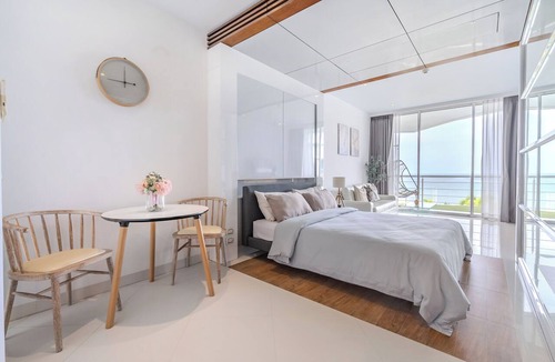 Na Chom Thian Apartment | Private Sunset Beach - Ocean View Room