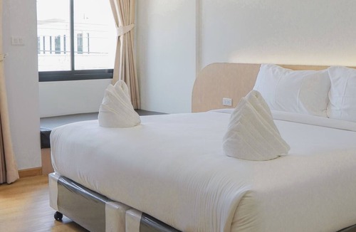Chonburi Hotel | PT Residence Chonburi
