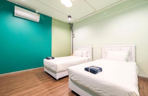 Old Phuket Town House | Queen On Street Guest House