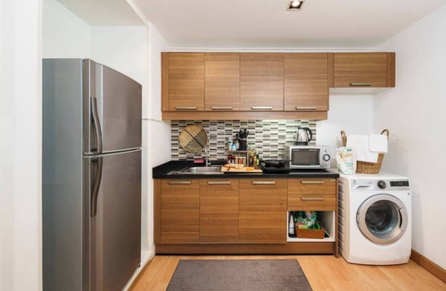 Nana Apartment | Quiet-NearTerminal21 Malls/BTSNana/SkylineView/Gym
