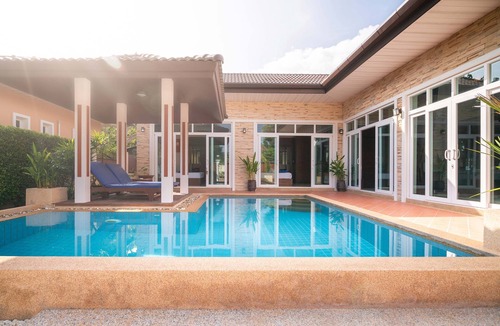 Rawai Villa | Rawai Private Villas - Pool and Garden
