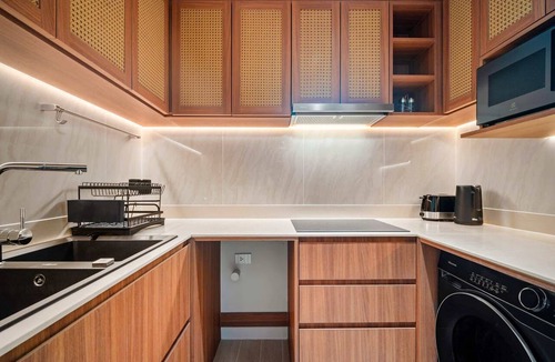 Bang Tao Condo | Reef Residences, Three-Bedroom 3302 3B Deluxe