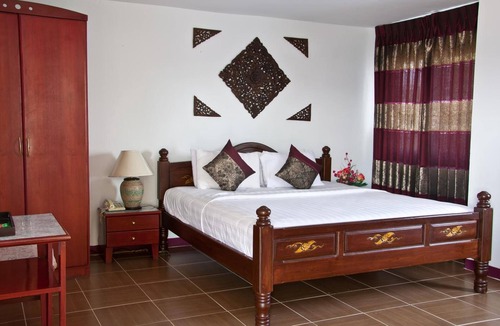 Hua Wiang Hotel | Regent Lodge Lampang