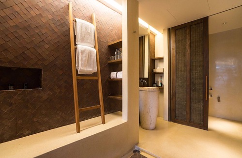 Bophut Hotel | Relaxing Sea View Retreat with Balcony near Fisherman’s Village Beach