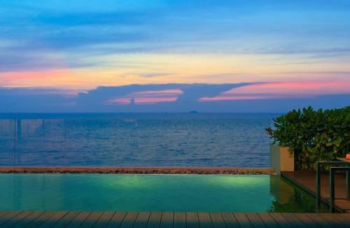 Na Chom Thian Hotel | Renaissance Pattaya Resort & Spa