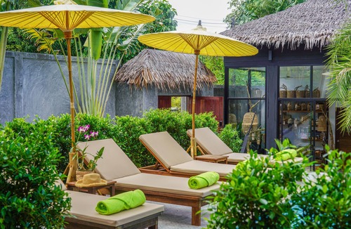 Nai Harn Villa | Retreat resort Lan Sabai