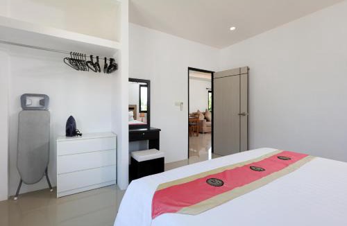Cherngtalay Villa | RinFin Beach House - Bangtao