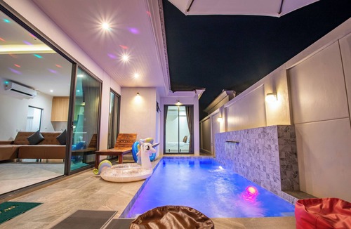 Bang Sare Villa | Rising Pool Villa Bang Saray