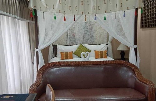 Khlong Chak Phra Hotel | RIVANA work&stay