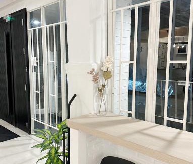 Khlong Ton Sai Hotel | River Home Bangkok