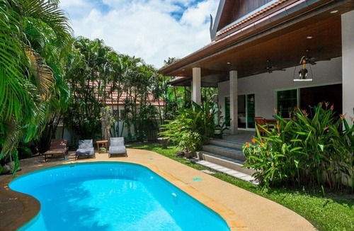 Ban Saiyuan Villa | Romanee - 2BR Comfortable Pool Villa