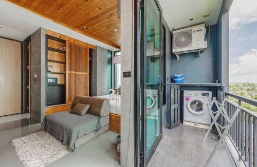Nai Harn Apartment | Rooftop Pool 5mins to NaiHarn Beach C187